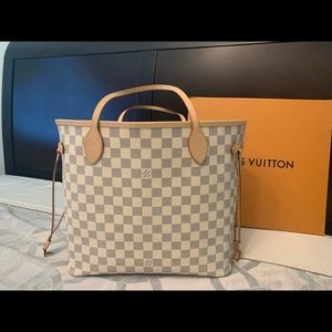 Louis Vuitton Neverfull MM